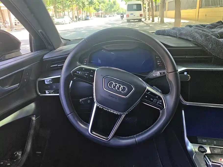 Audi A6L 2020 40 TFSI Luxury Dynamic фото 15
