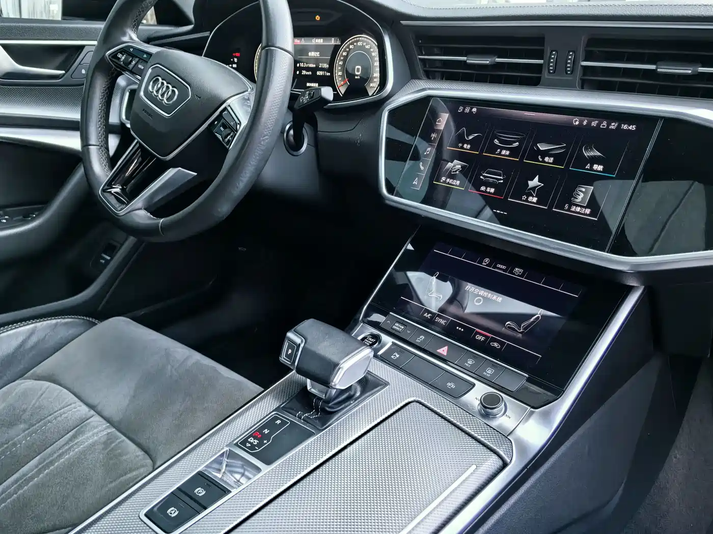 Audi A6L 2021 40 TFSI Luxury Sport фото 16