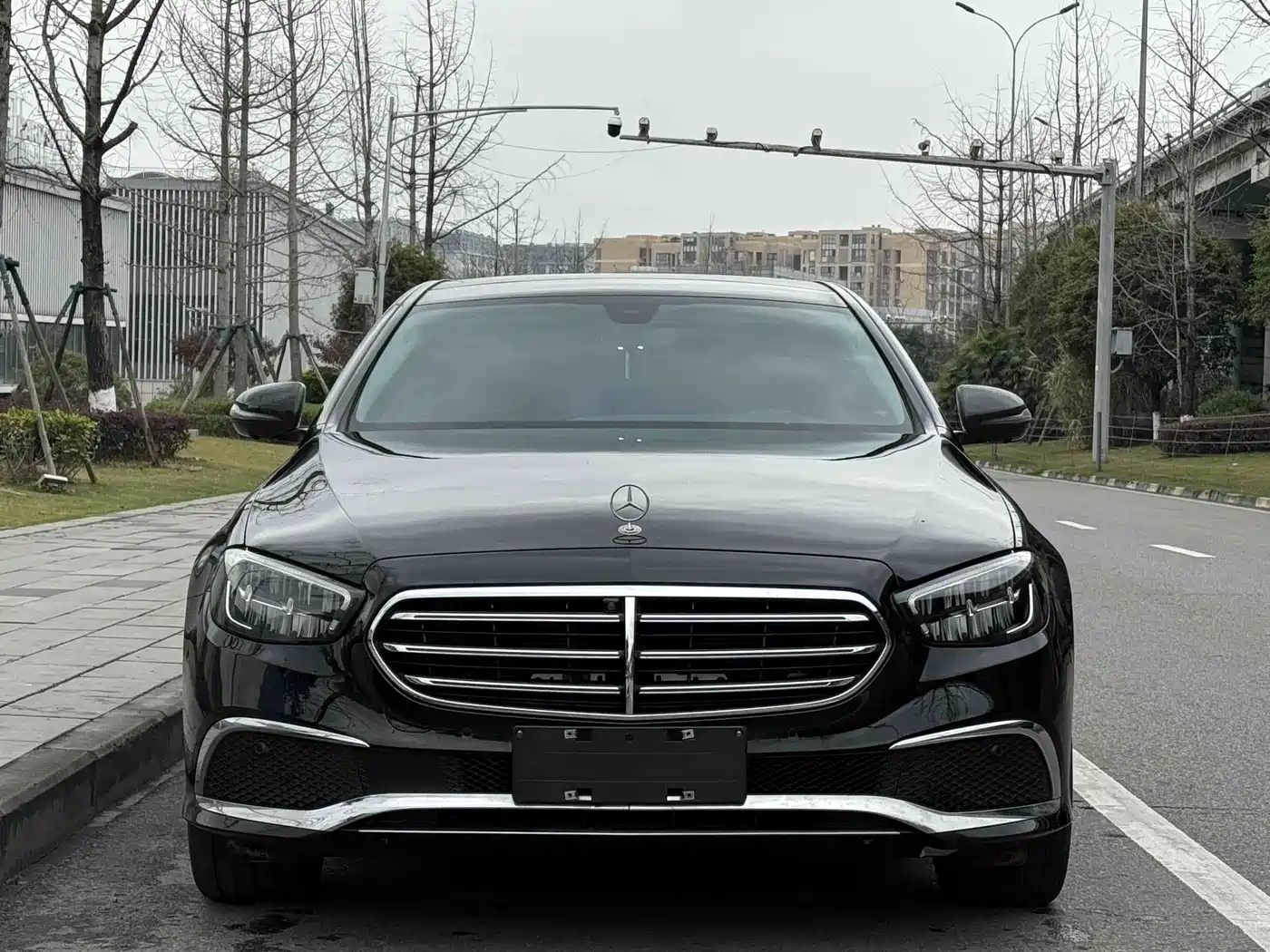 Mercedes-Benz E-Class 2023 Facelift E 300 L Luxury фото 7