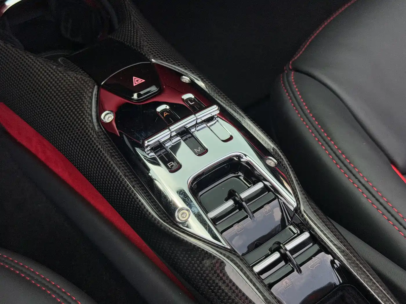 Ferrari 296 2024 2022 3.0T V6 GTS