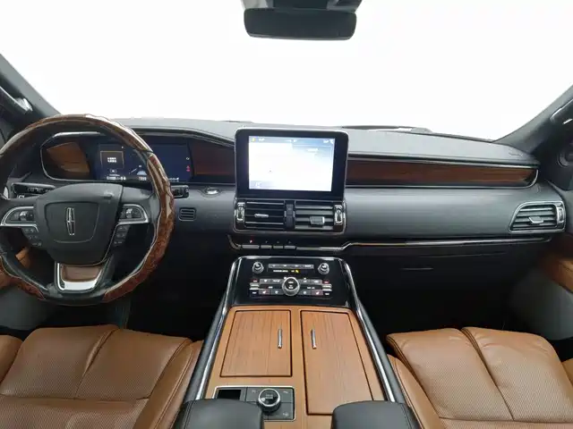 Lincoln Navigator 2019 3.5T Ultimate China VI — фото 5