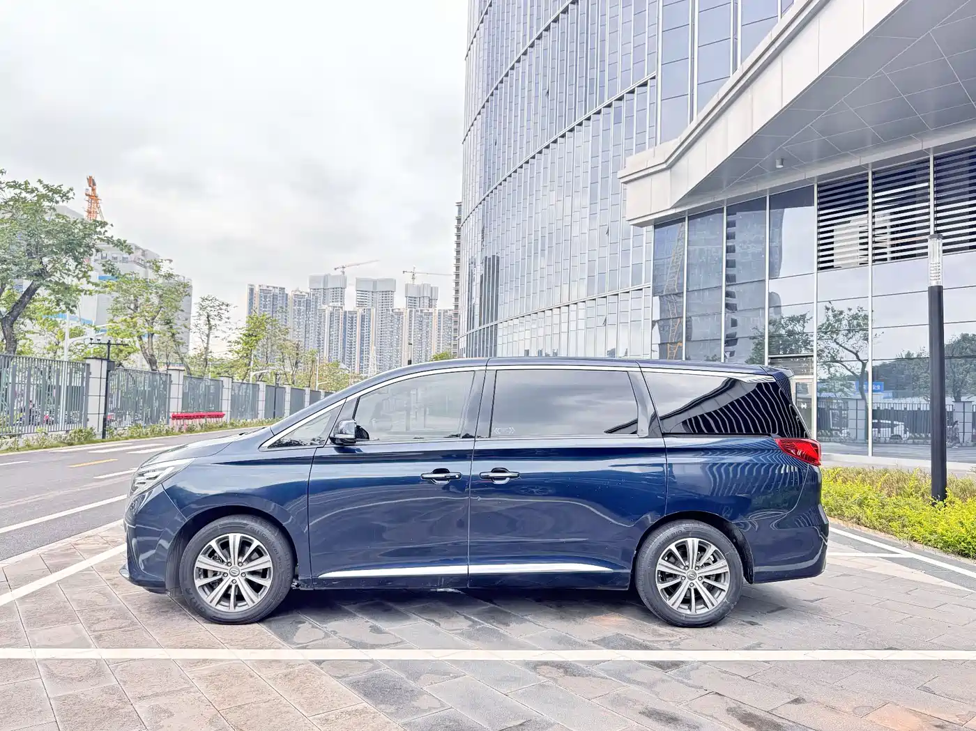GAC Trumpchi Trumpchi M8 2018 320T Premium Edition фото 31