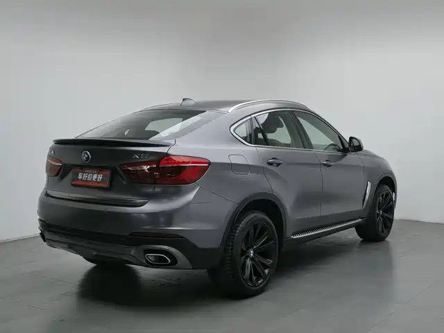 BMW X6 2018 xDrive35i Leading Model — фото 2