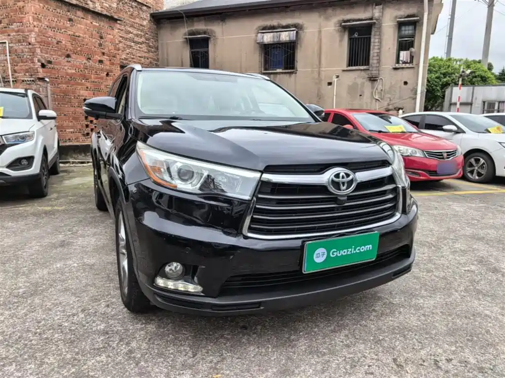 Toyota Highlander 2015 2.0T AWD Luxury Edition 7-seater фото 4