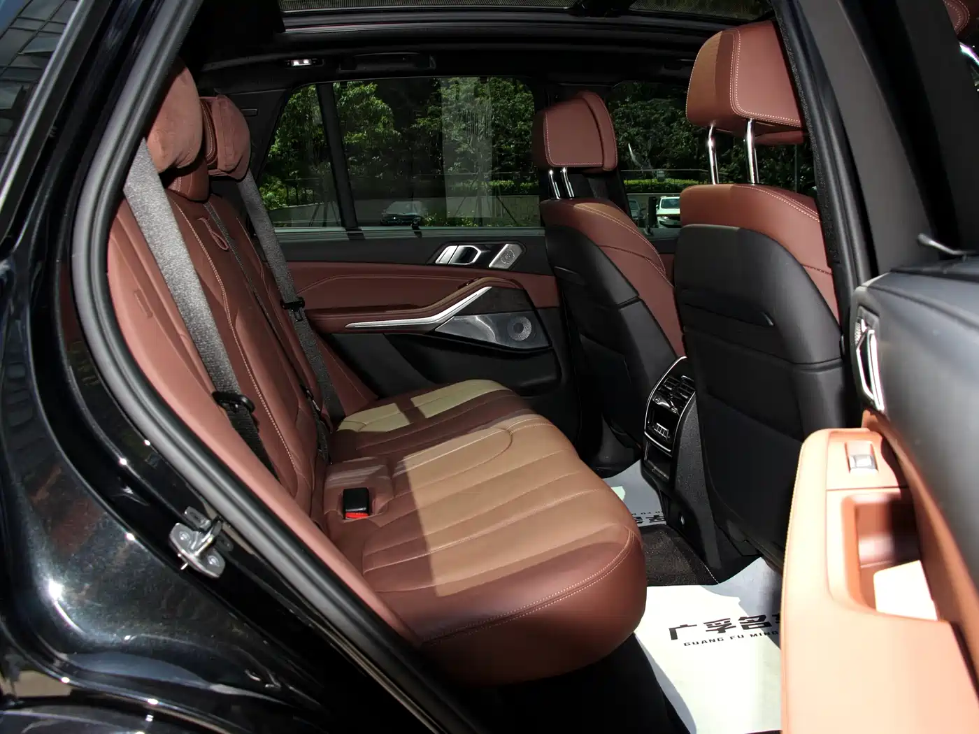 BMW X5 (Import) 2022 xDrive40i Premium M Sport Package фото 6