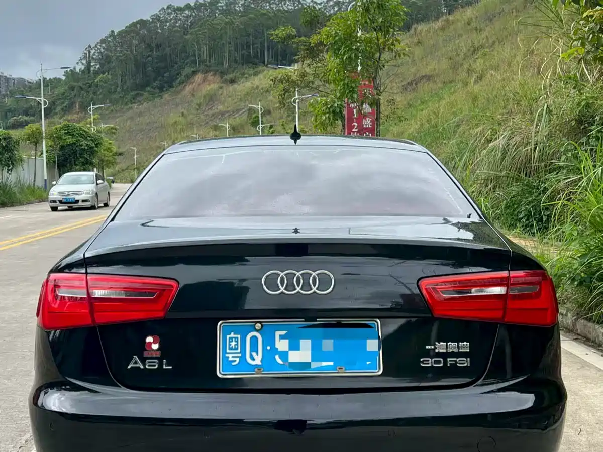 Audi A6L 2012 30 FSI Luxury фото 4