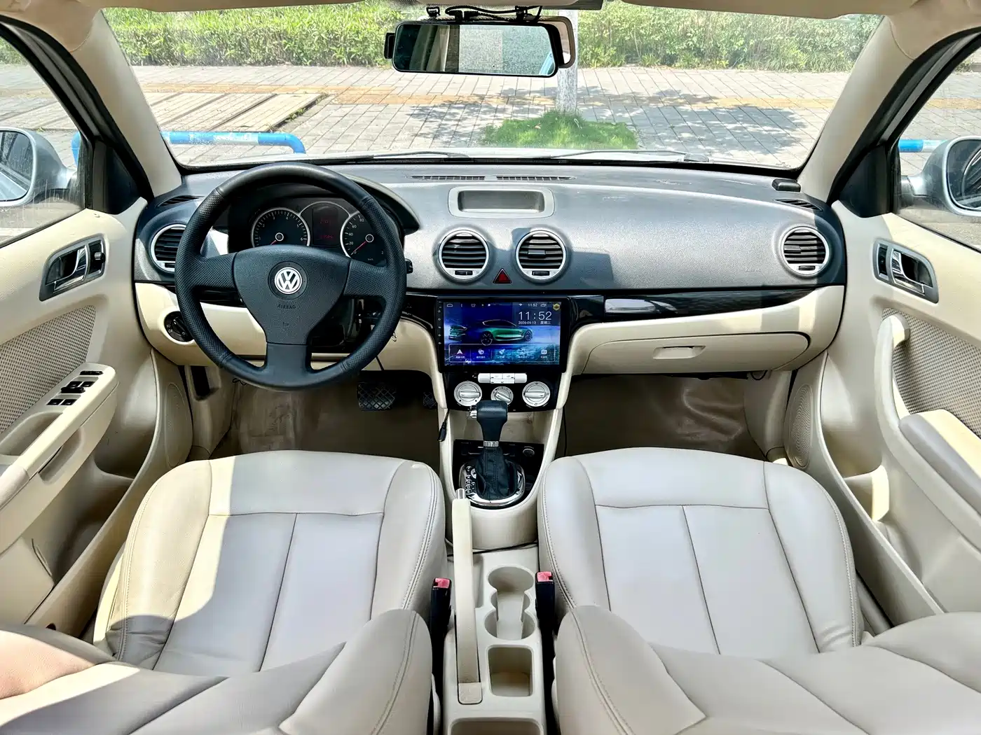 Volkswagen Lavida 2010 2011 1.6L Automatic Leisure Edition