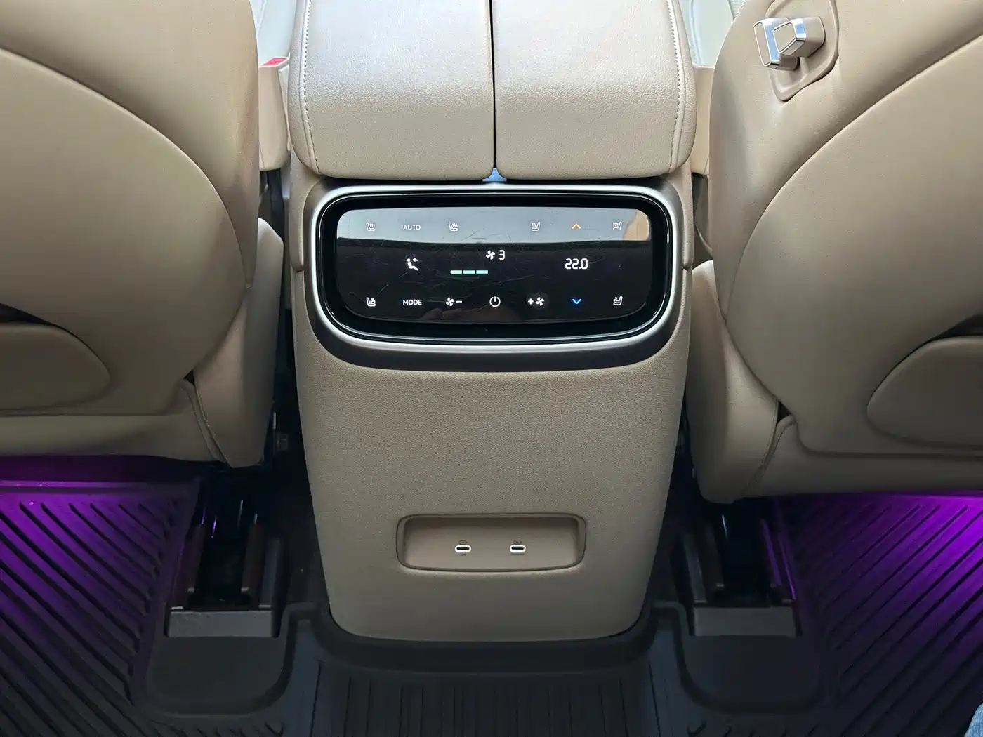 Aito M7 2023 2024 1.5T Smart AWD Max Edition 5-Seater