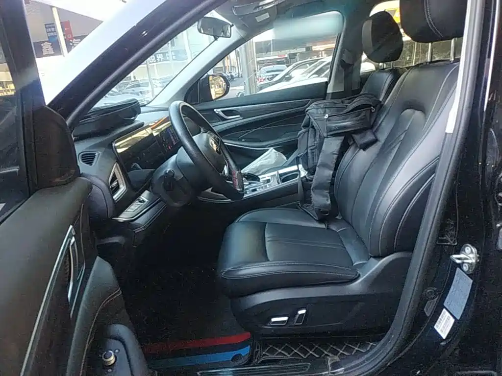 Landian E5 2023 2023 1.5L DE-i 110KM Flagship 5-seater