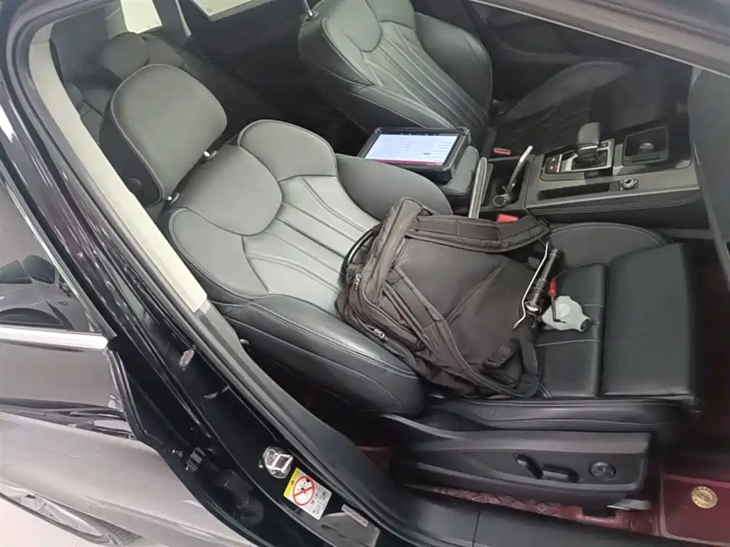 Audi Q5L 2022 40T Luxury Dynamic фото 25