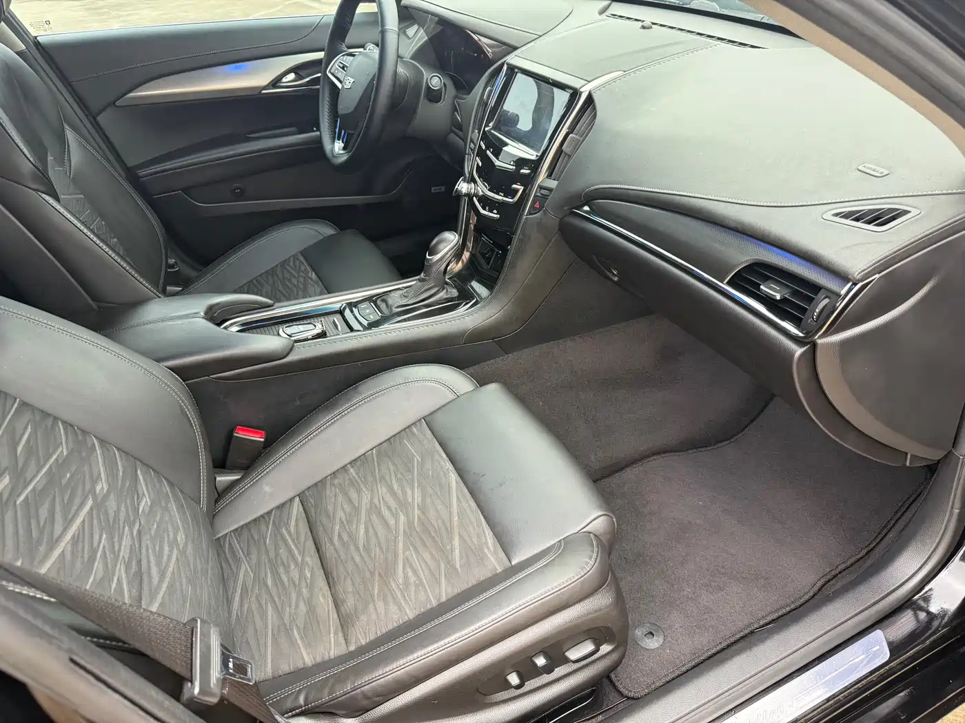 Cadillac ATS-L 2017 28T Technology фото 9