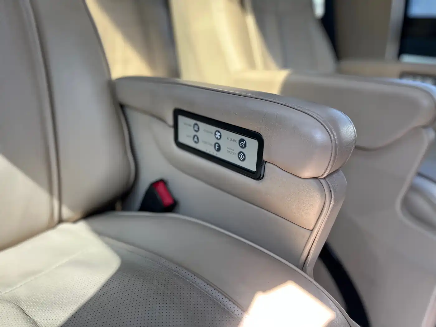 GMC Savana 2020 2016 5.3L 1500 2WD Prestige Edition