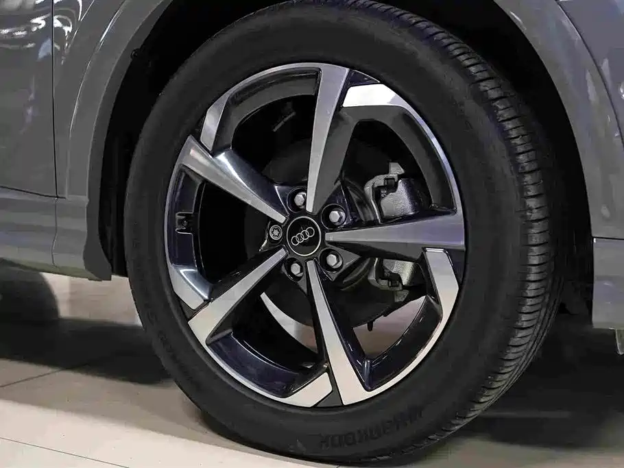 Audi Q3 2025 2025 quattro 45th Anniversary Edition 35TFSI Fashion Dynamic