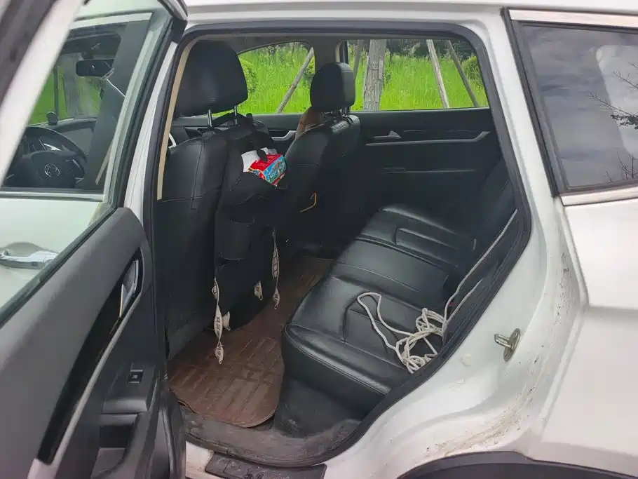 Dongfeng Aeolus Dongfeng Fengshen AX7 2016 2015 2.0L Automatic Smart Ease