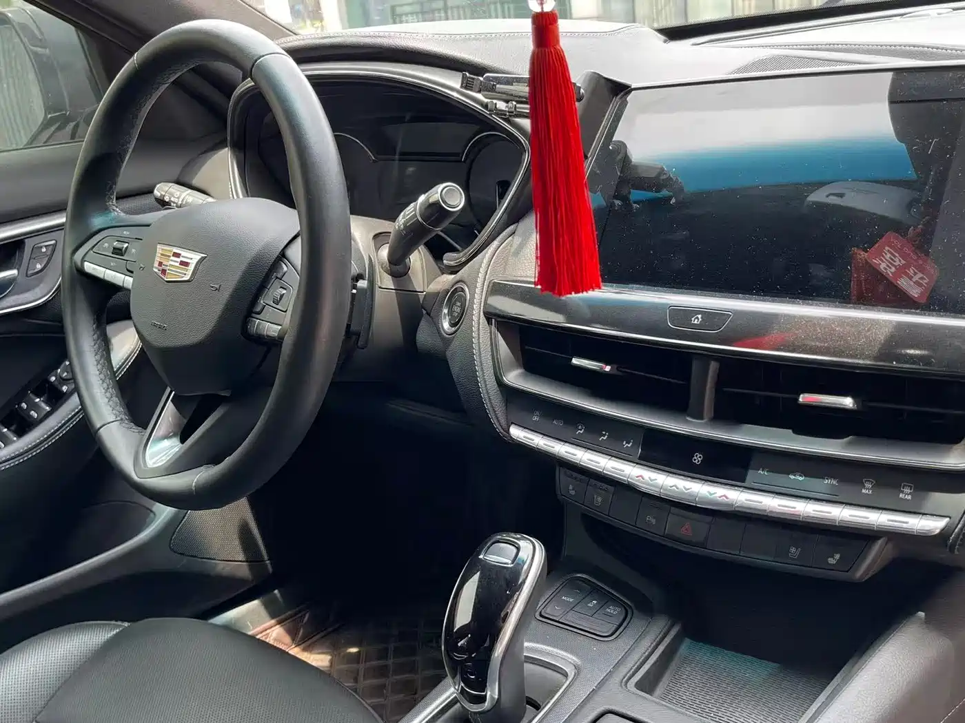 Фото 8 - Cadillac CT5