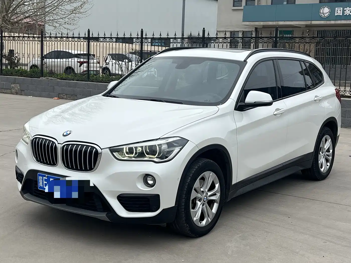 BMW X1 2016 sDrive18Li Premium Model