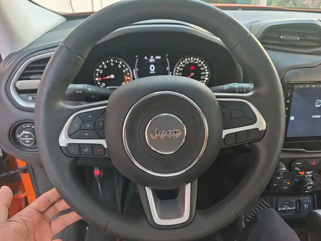Jeep Renegade 2020 2019 220T Automatic Premium