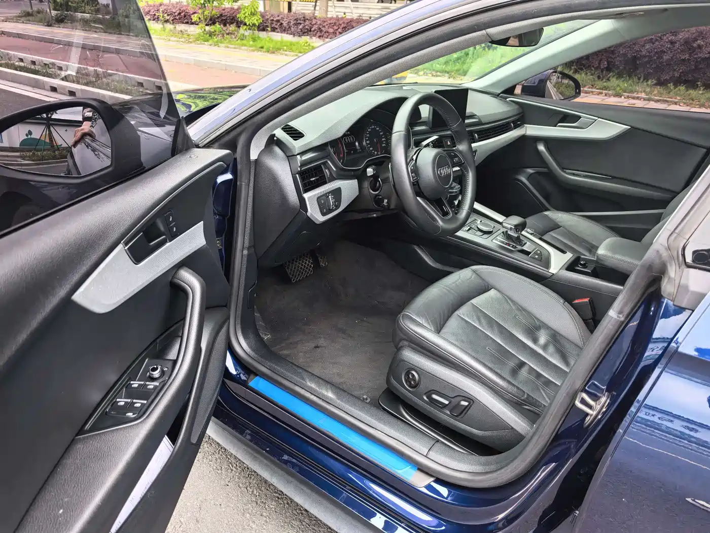 Audi A5 (Import) 2019 Sportback 40 TFSI Fashion фото 4