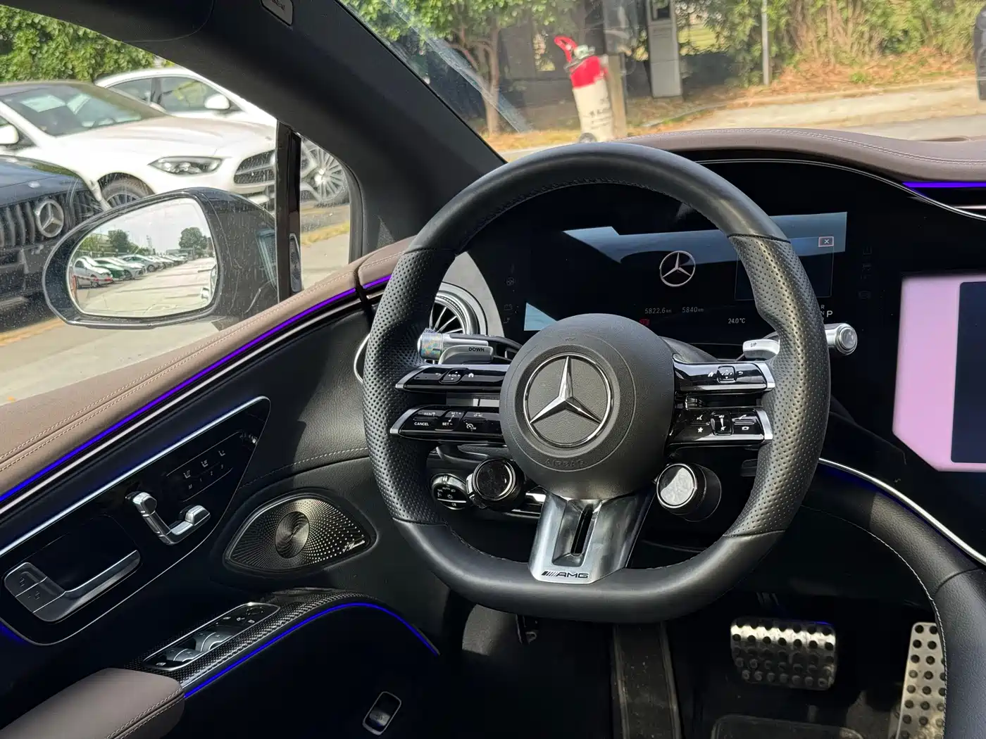 Mercedes-Benz EQS AMG 2022 AMG EQS 53 4MATIC+ фото 17