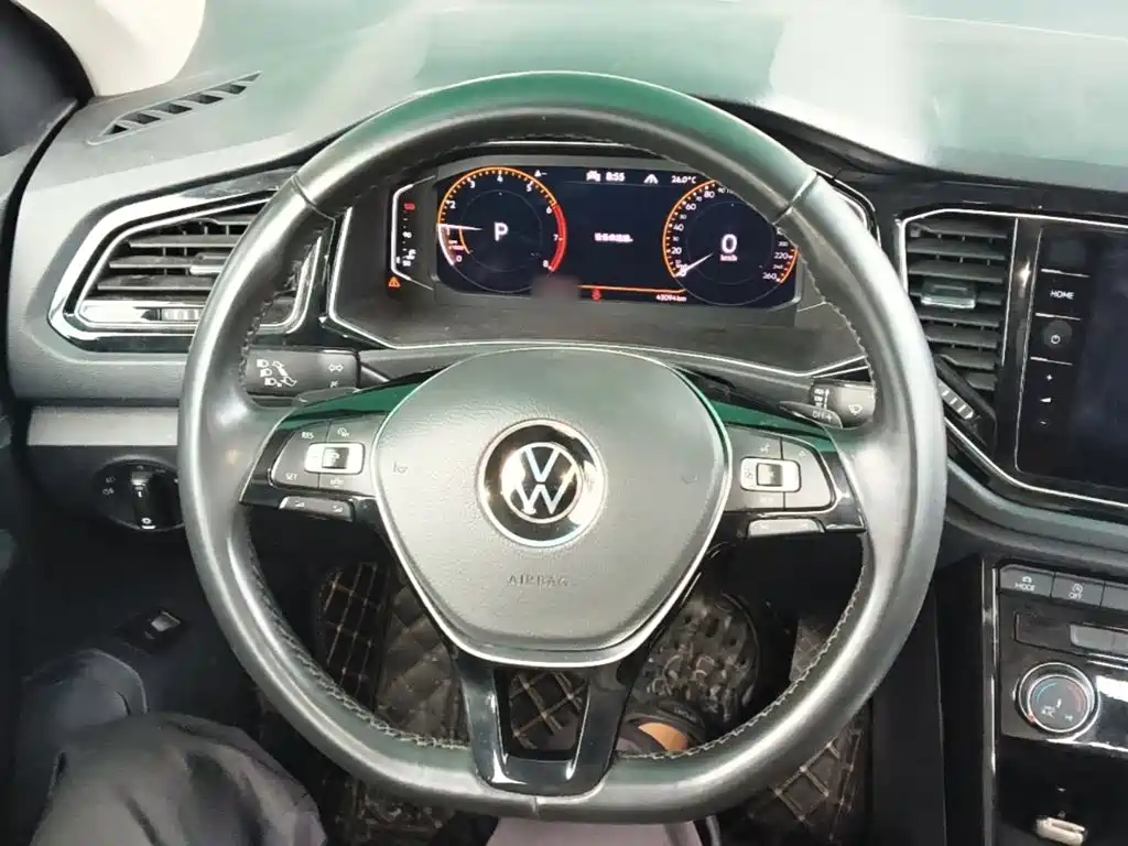 Volkswagen T-Roc, миниатюра 11
