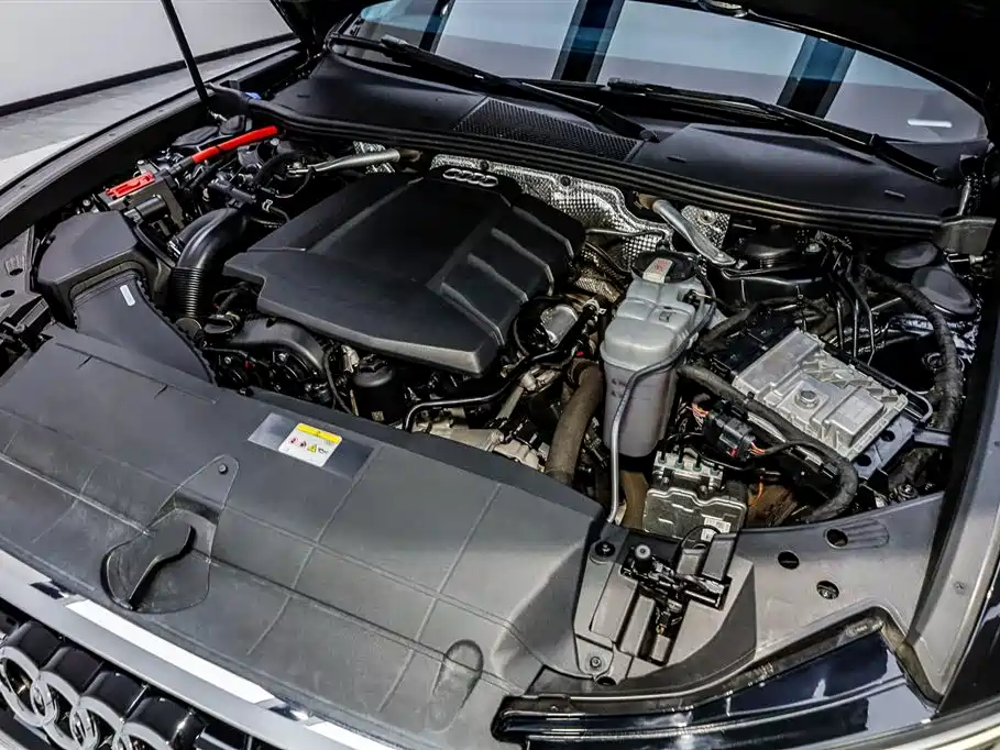 Audi A6L 2023 45 TFSI Premium Selection Elegance фото 33