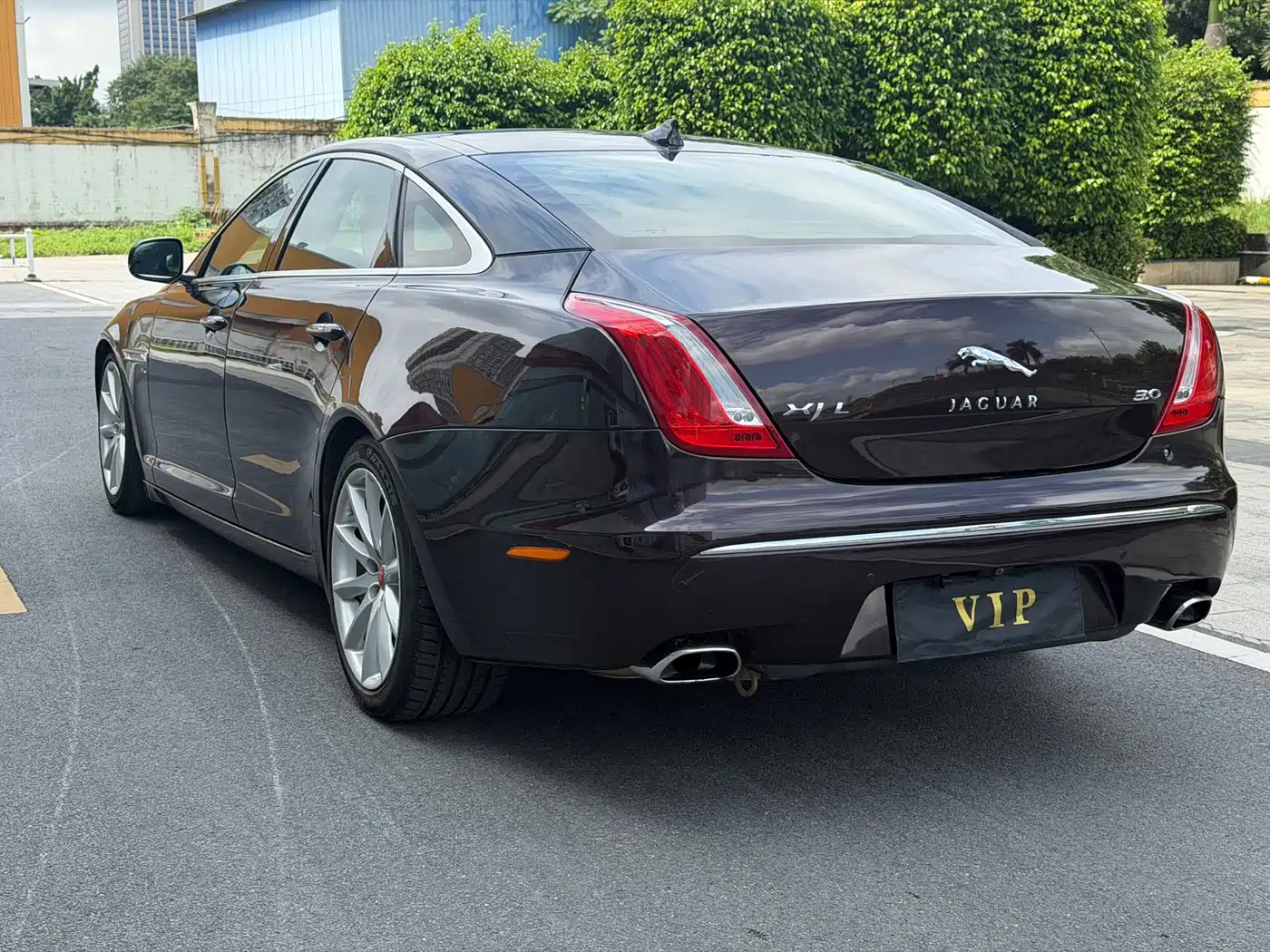 Фото 6 - Jaguar XJ
