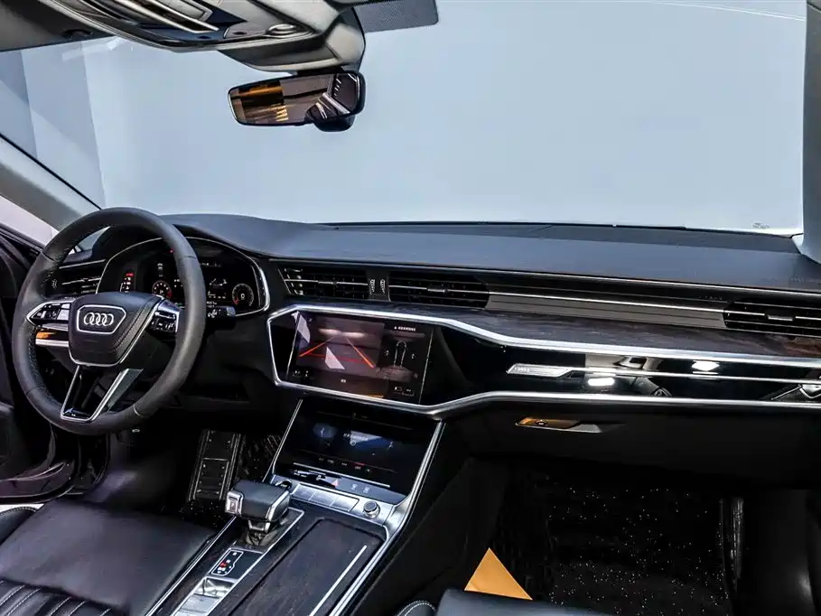 Audi A6L 2023 45 TFSI Premium Selection Elegance фото 13