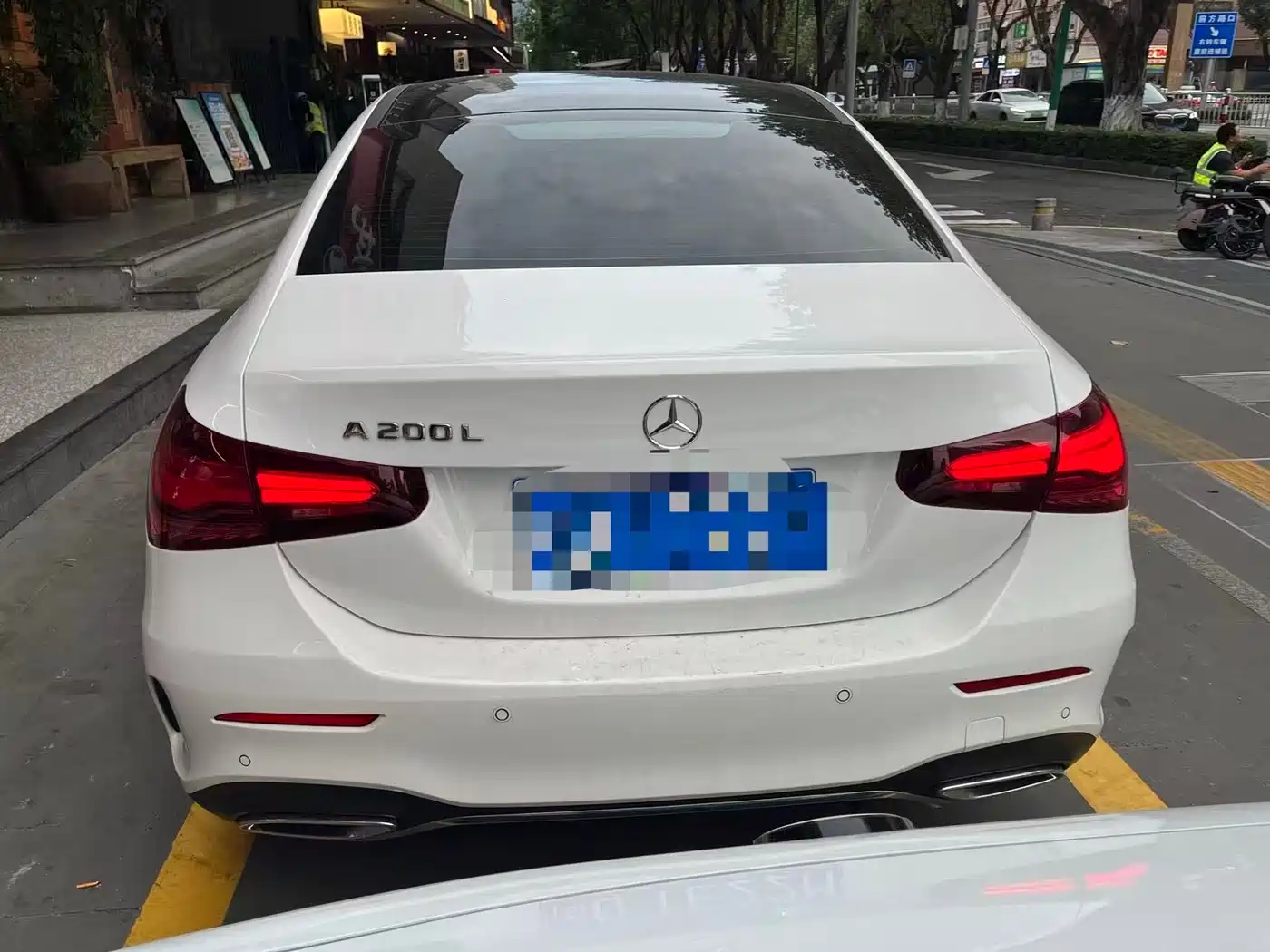 Mercedes-Benz A-Class 2025 A 200 L Fashion Edition фото 5