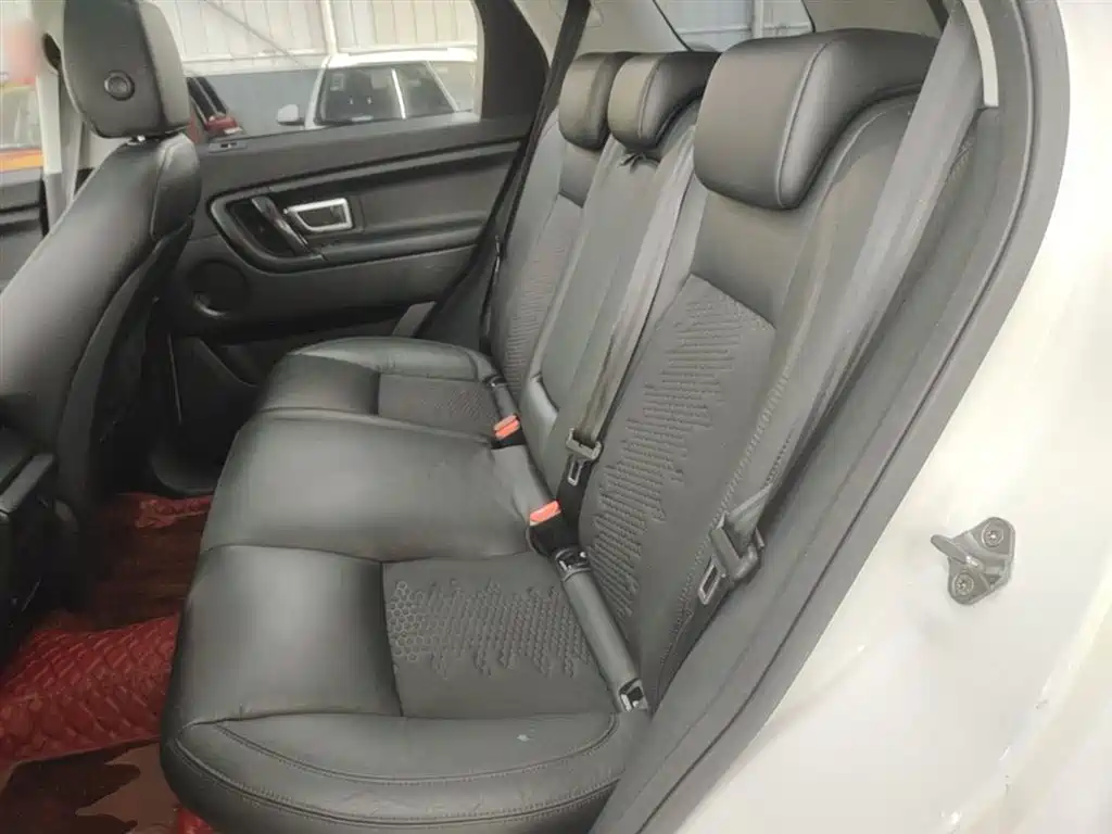 Land Rover Discovery Sport 2016 2.0T S фото 17