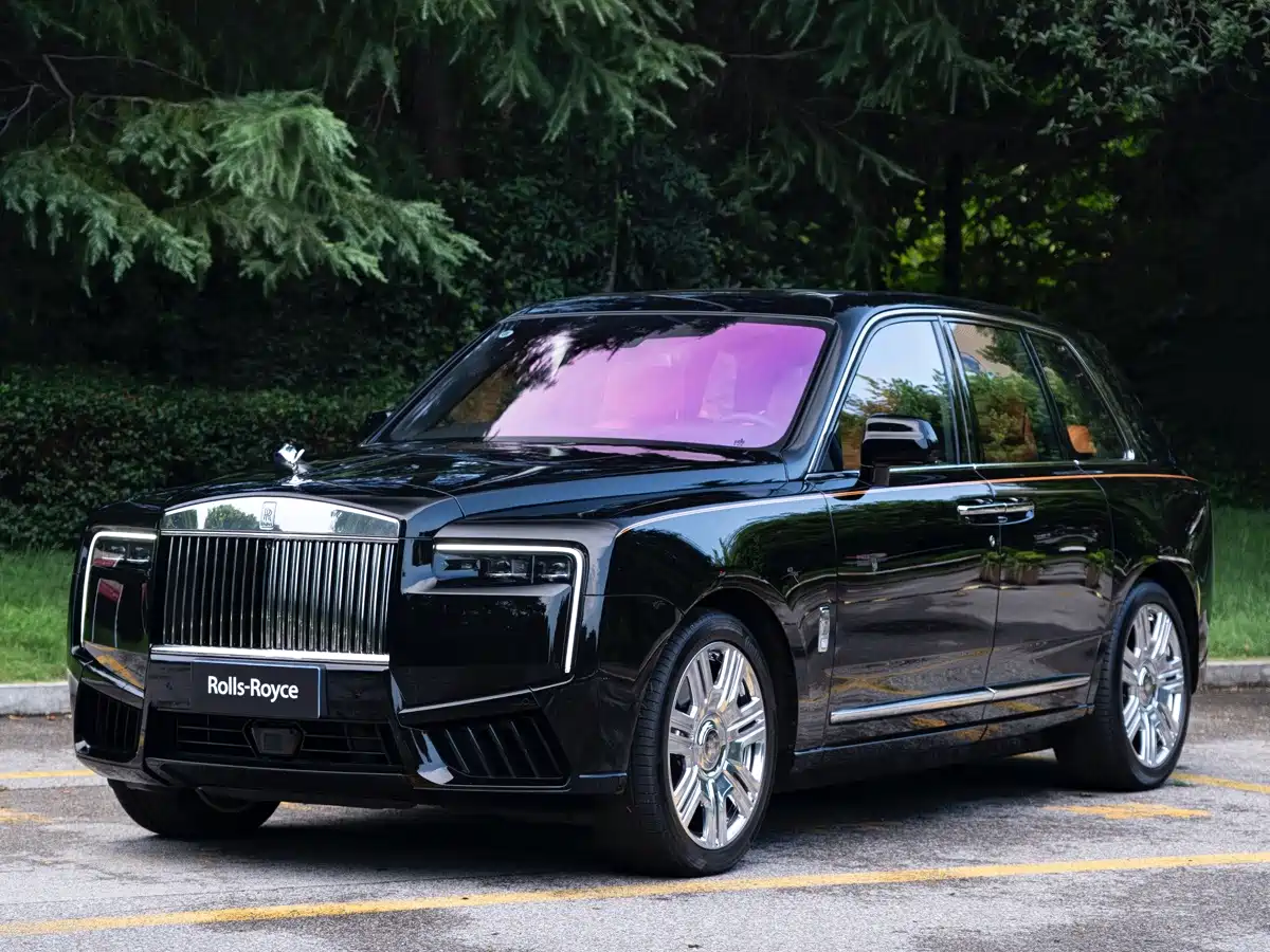 Rolls-Royce Cullinan 2026 2024 4-Seater