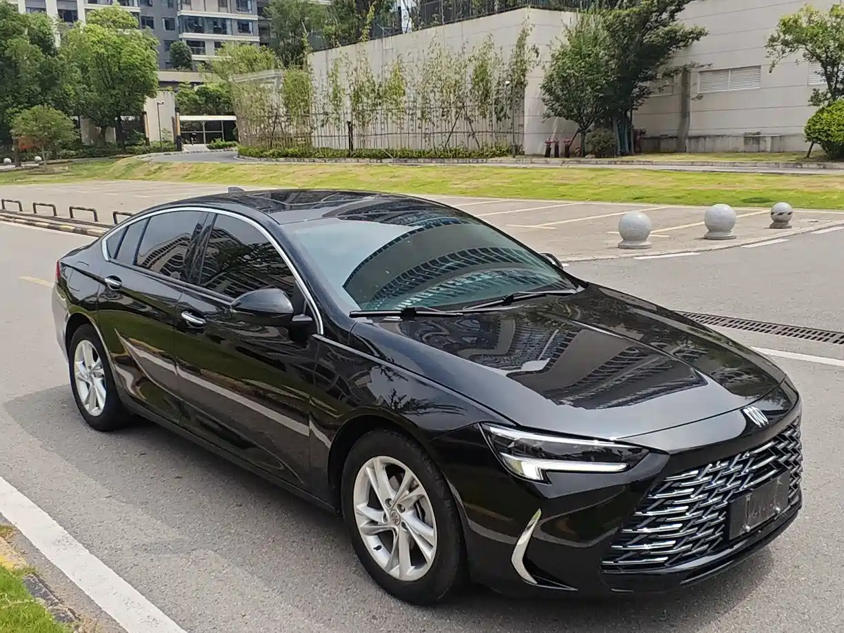Фото 3 - Buick Regal