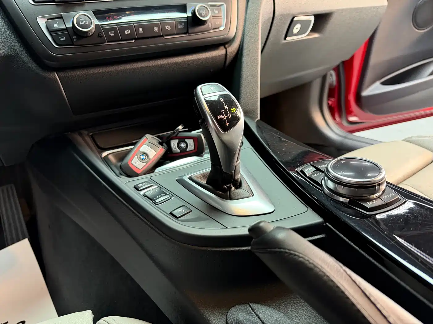 BMW 3 Series (Import) 2014 2014 320i Sport Design Package