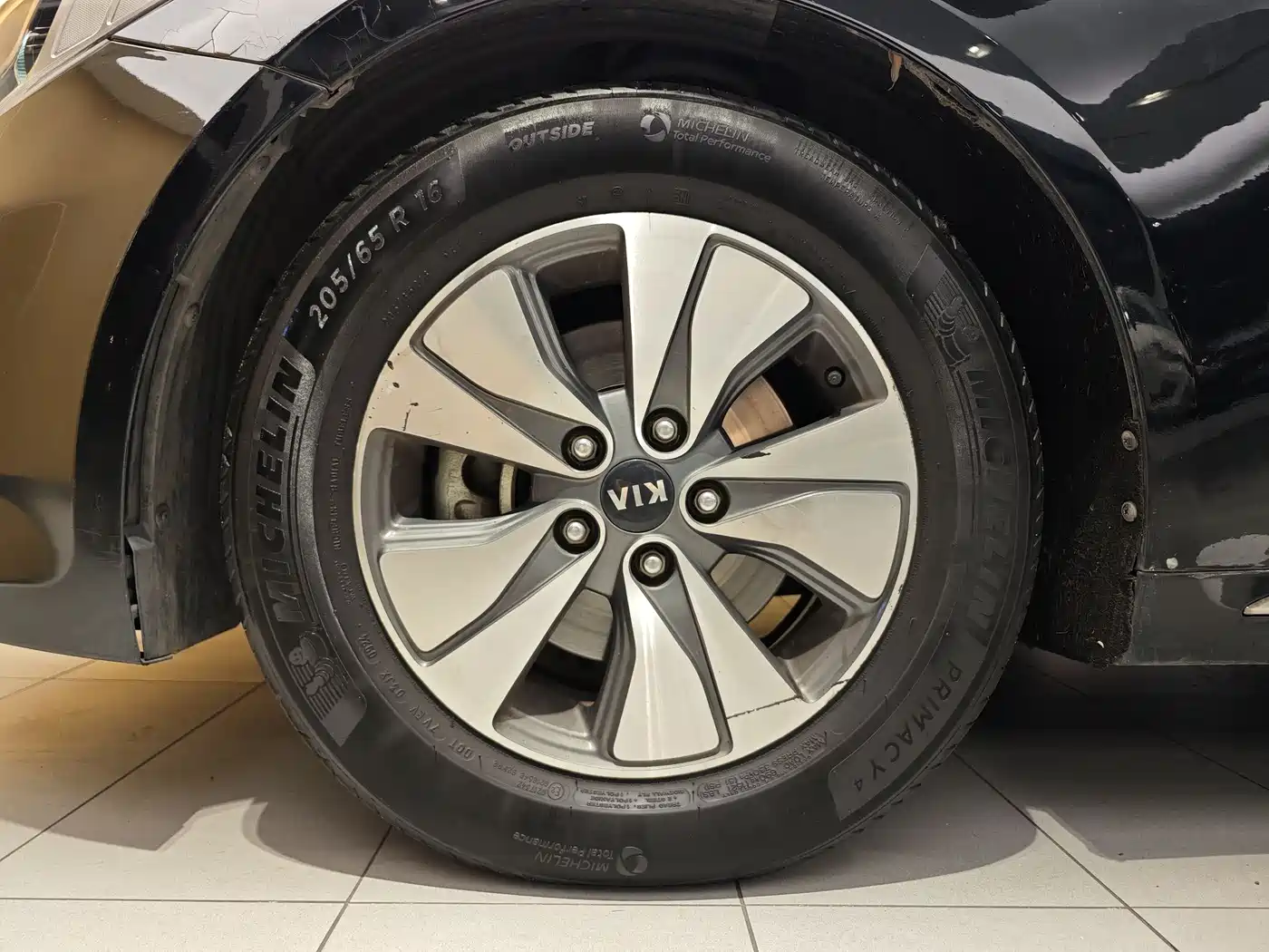 Kia K5 2016 2.0L Hybrid GLS фото 6