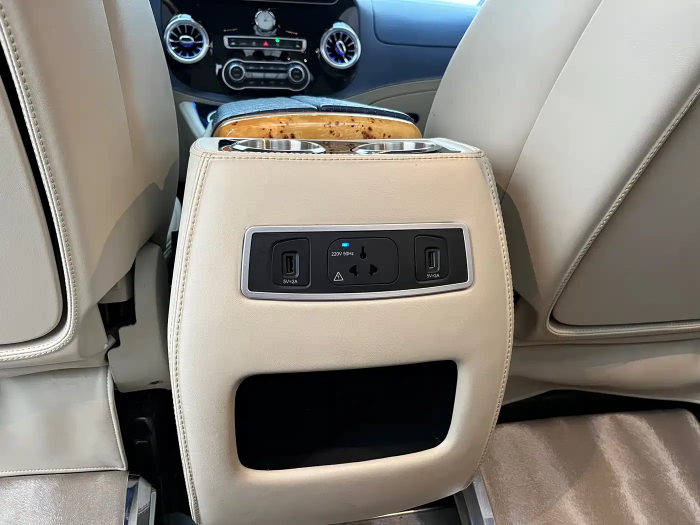 Mercedes-Benz Vito 2020 2.0T Business Edition (7-seater) фото 9