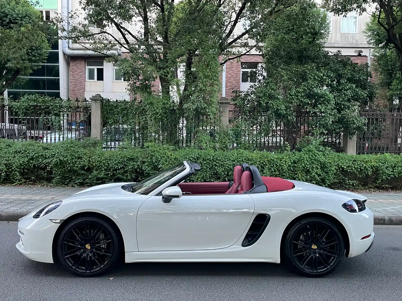 Porsche 718 2018 Boxster 2.0T фото 4