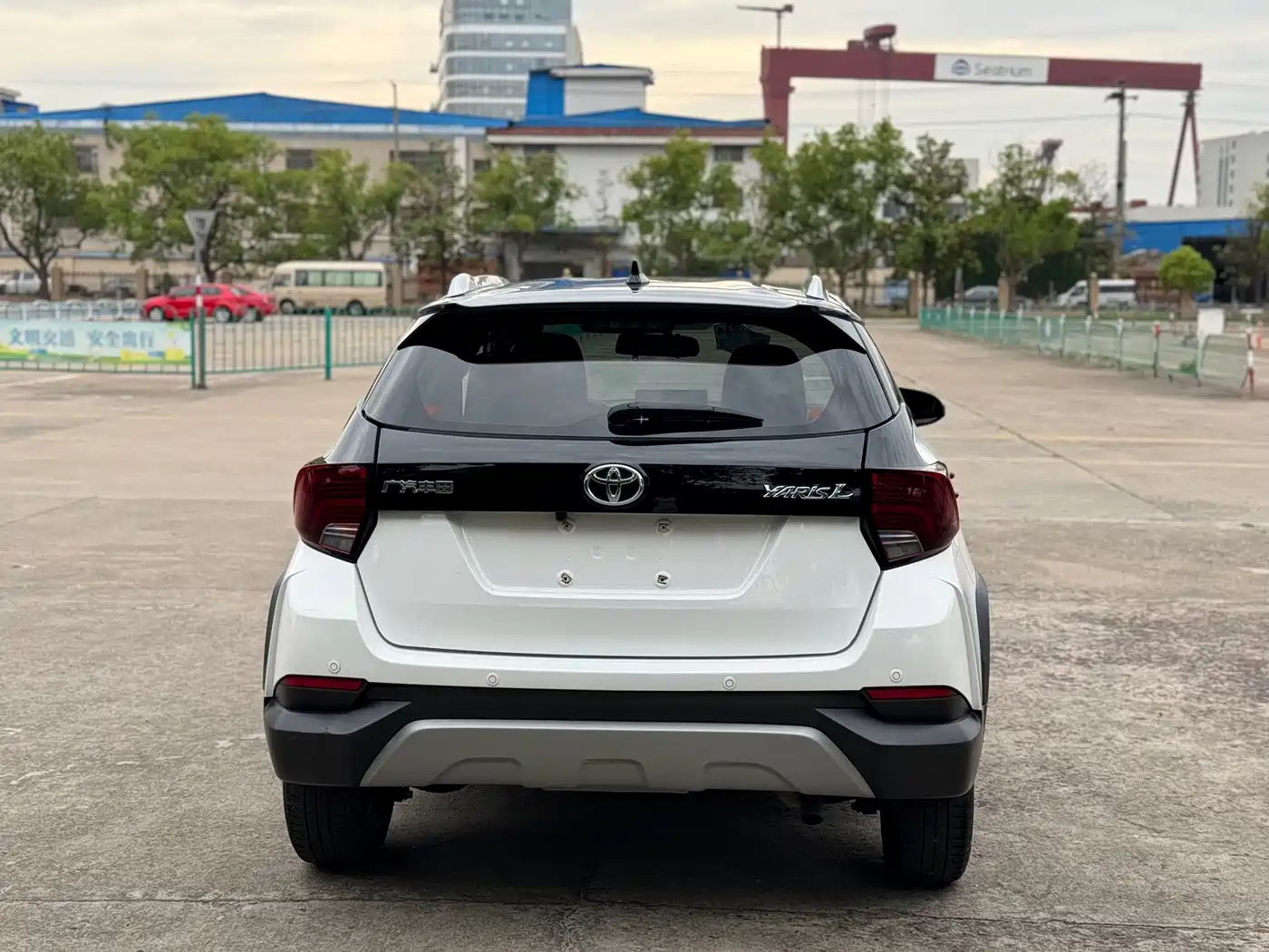 Toyota YARiS L Zhi Xuan 2022 Zhi Xuan X 1.5L CVT Luxury PLUS Edition фото 10