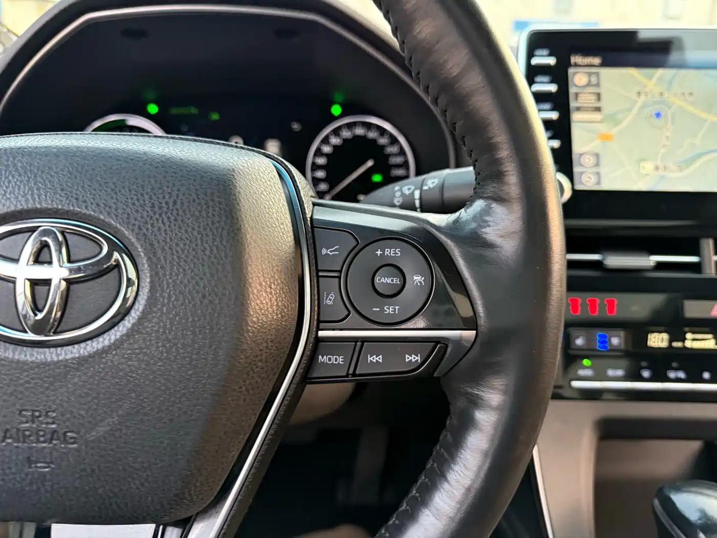 Toyota Avalon 2019 Hybrid 2.5L Limited Flagship Edition China VI фото 31