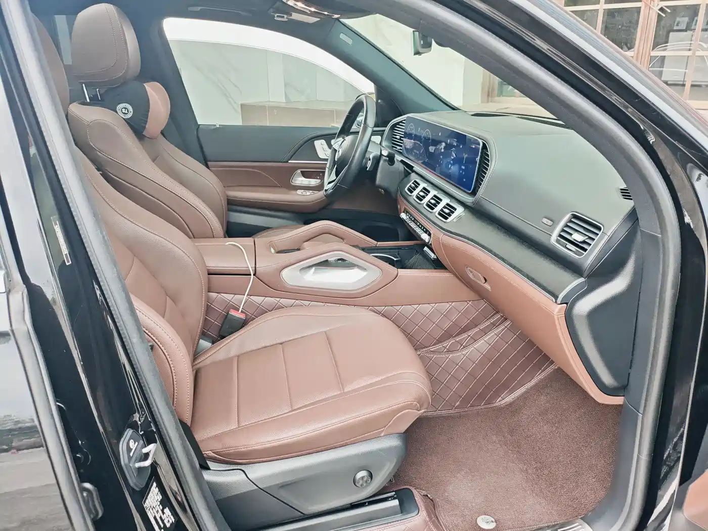 Mercedes-Benz GLE 2024 GLE 450 4MATIC Luxury фото 15