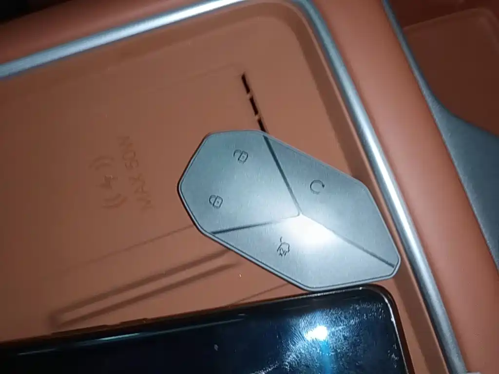 Fang Cheng Bao Titanium 7 2026 2025 AWD Base Model