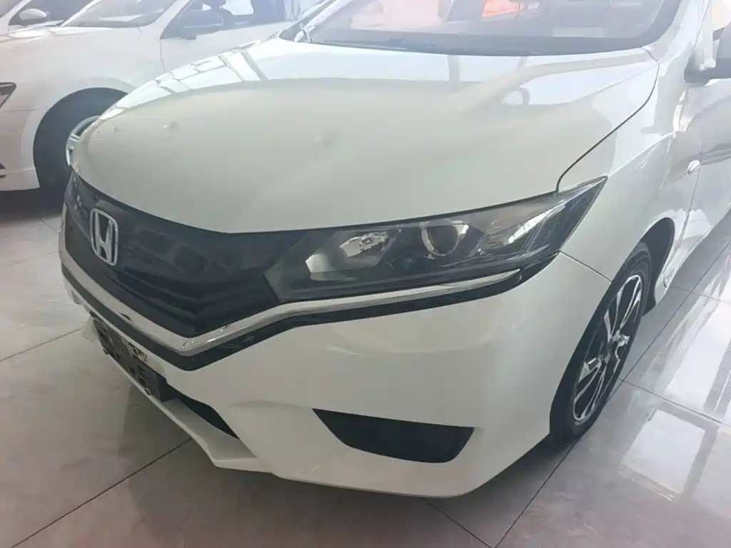 Honda Greiz 2018 2016 1.5L CVT Classic Edition