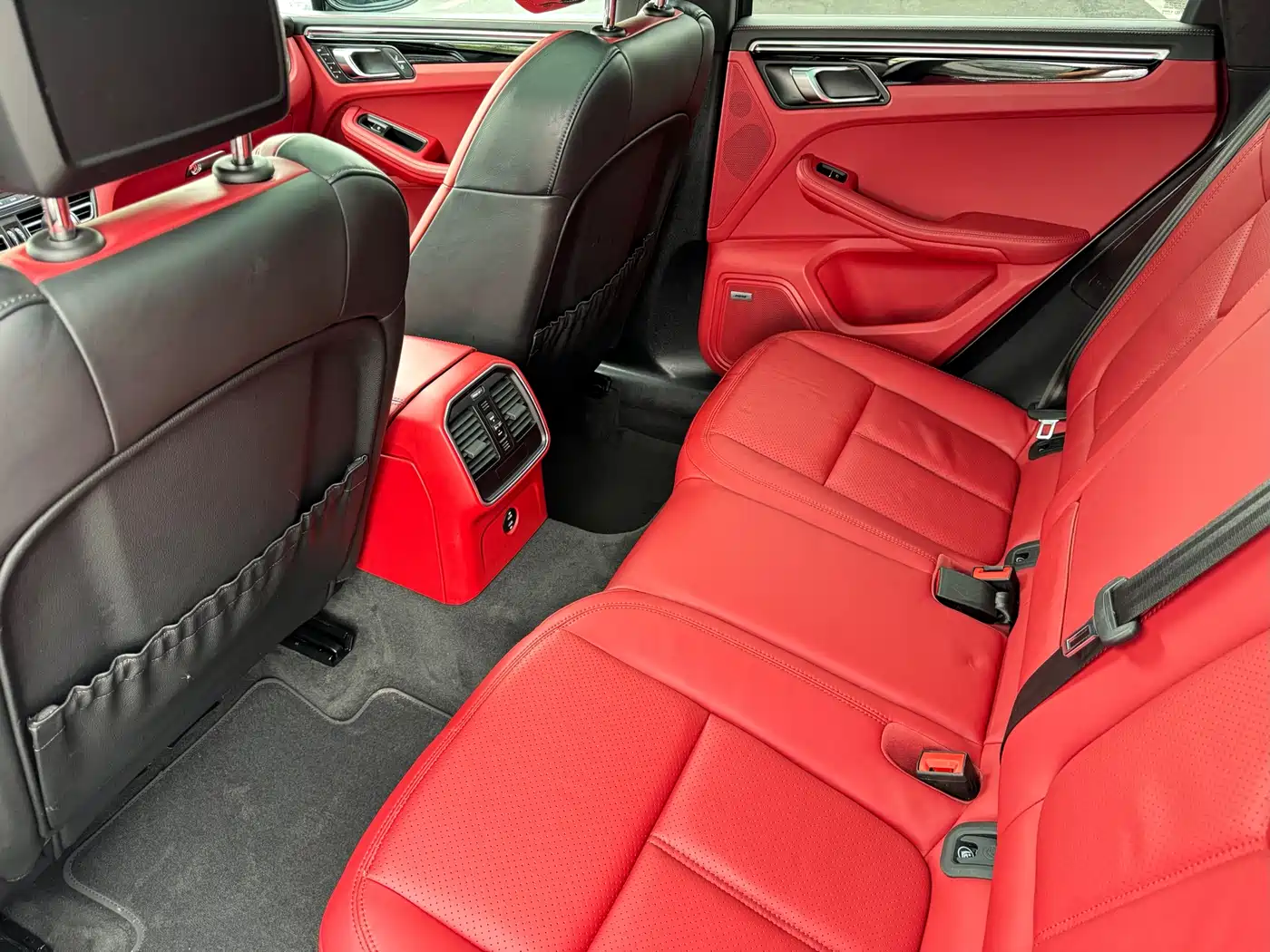 Porsche Macan 2020 Macan S 3.0T фото 13