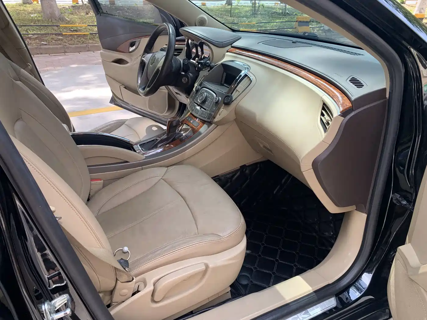 Buick LaCrosse 2012 2.4L SIDI Elegance Edition фото 13