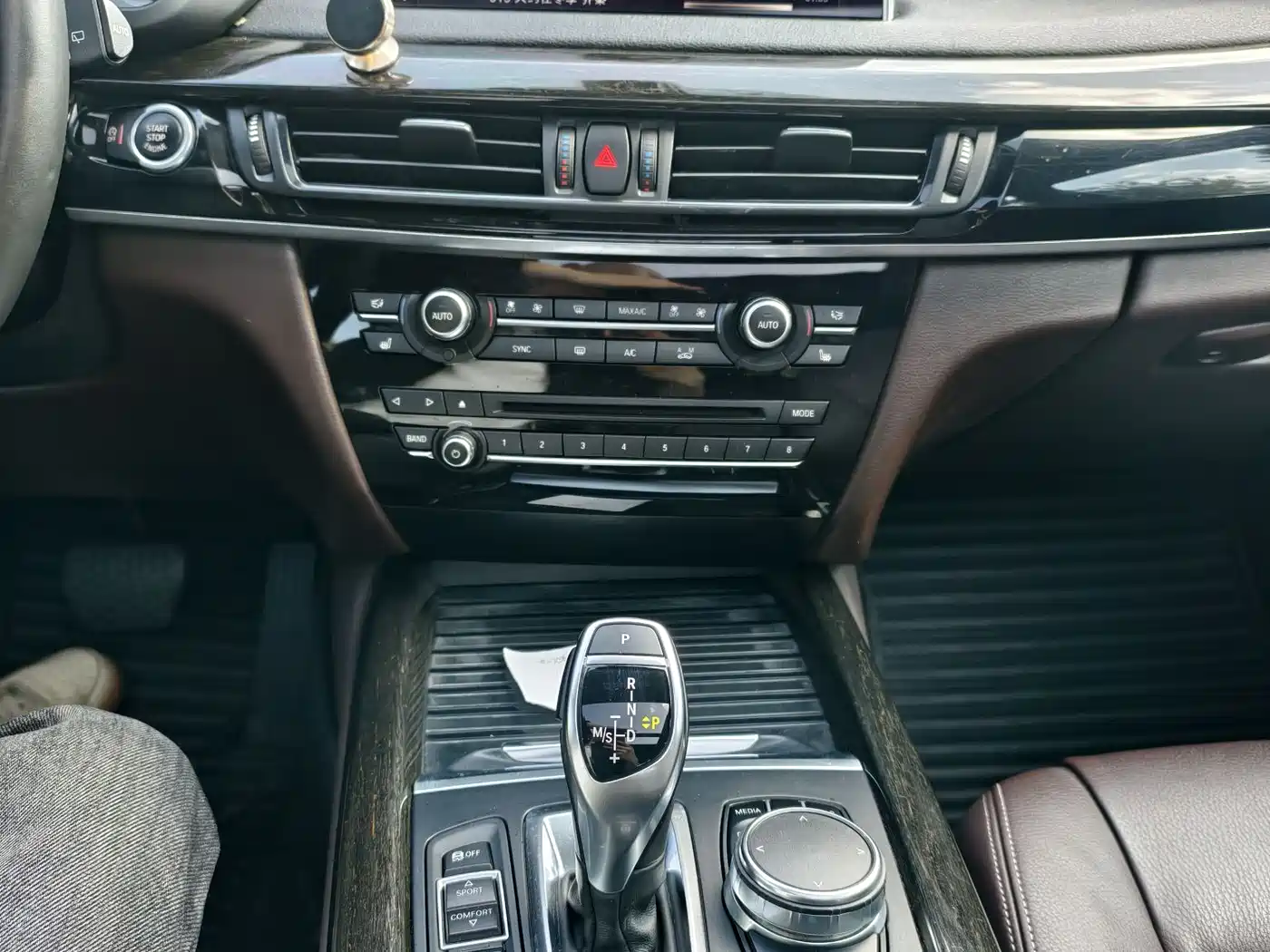 BMW X5 (Import) 2017 xDrive35i M Luxury Sport фото 20