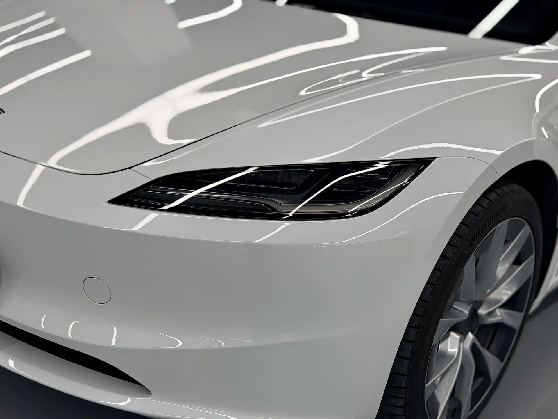 Фото 5 - Tesla Model 3