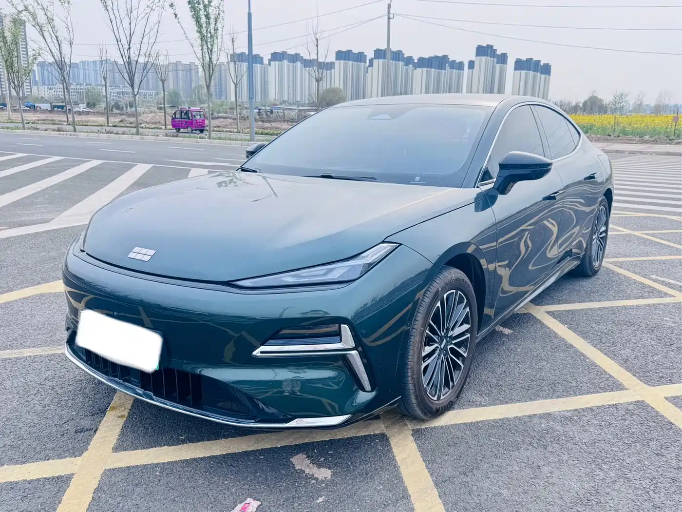 GEELY GALAXY GALAXY SPARKLE 8