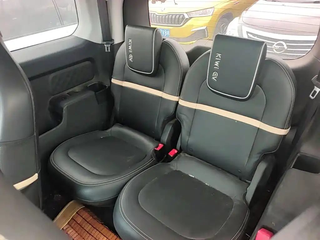 Baojun KiWi EV 2022 2021 Artist NMC