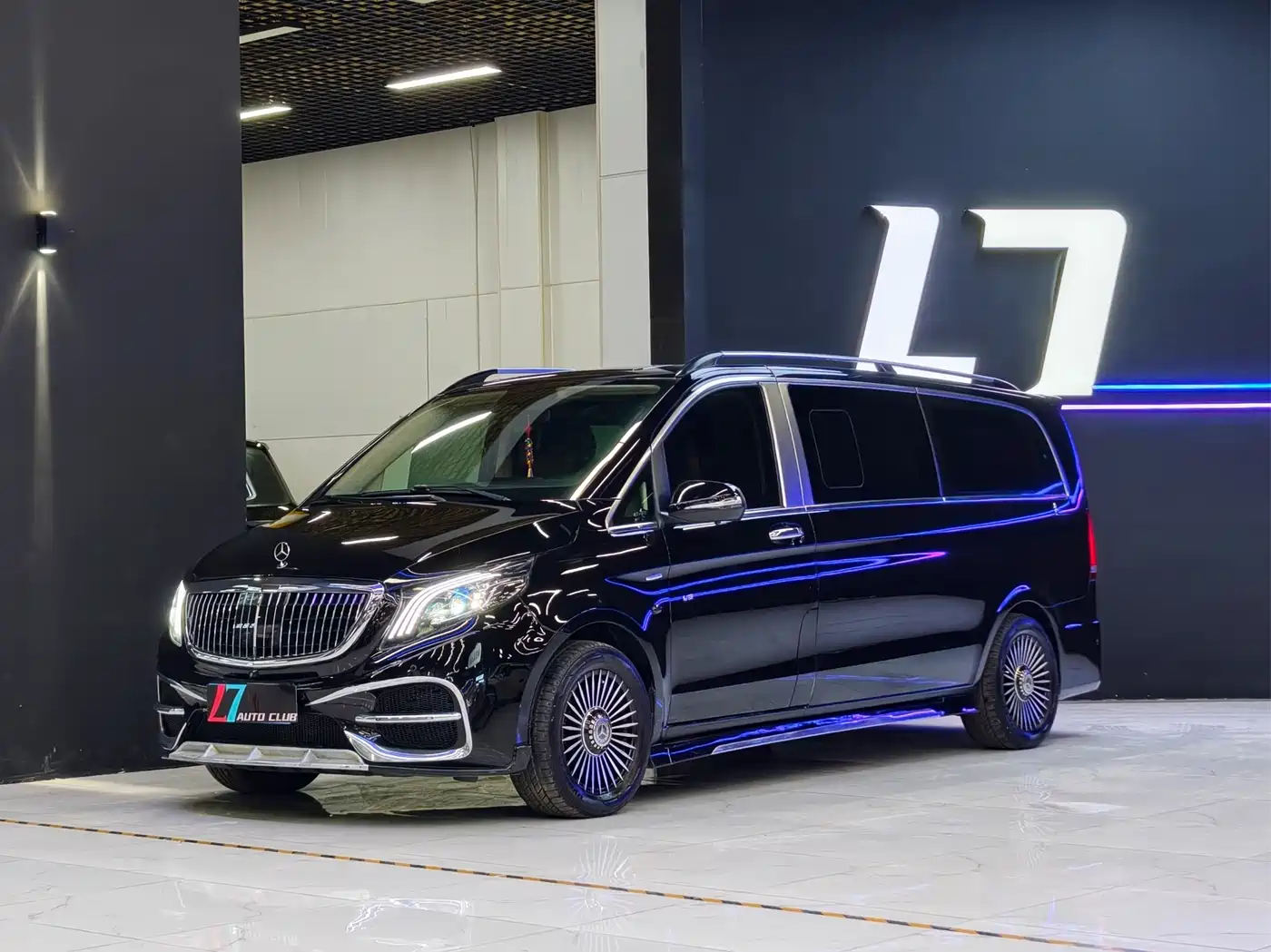 Mercedes-Benz Vito 2020 2.0T Elite Edition (7-seater) фото 5