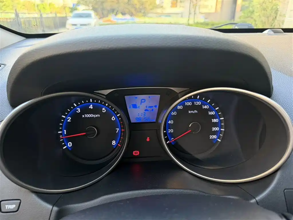 Hyundai Beijing Hyundai ix35 2015 2.0L Automatic 2WD Smart China V фото 4