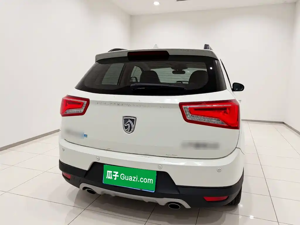 Baojun 560 2017 2016 1.5T Manual Elite