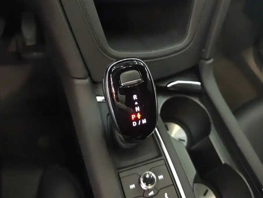 Cadillac XT5 2023 2.0T 2WD Fashion Edition фото 16
